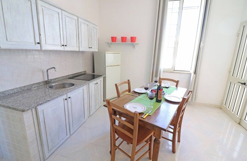 Otranto Apartment | Apartment "Casa Vacanza Locorotondo Otranto" with Garden, Shared Pool & Wi-Fi