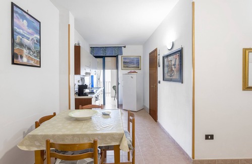 Otranto Apartment | Apartment 'Dimora Giusy' with Private Terrace and Air Conditioning