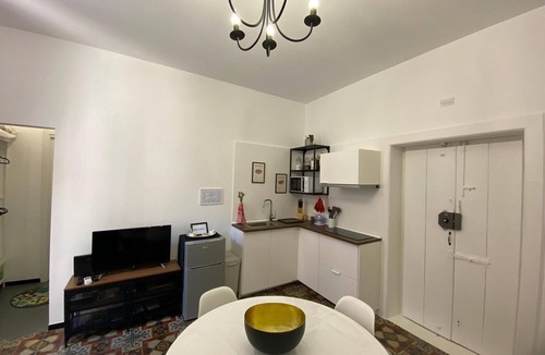 Bari City Centre Apartment | Apartment in the Borgo Antico, within walking distance of Largo Albicocca