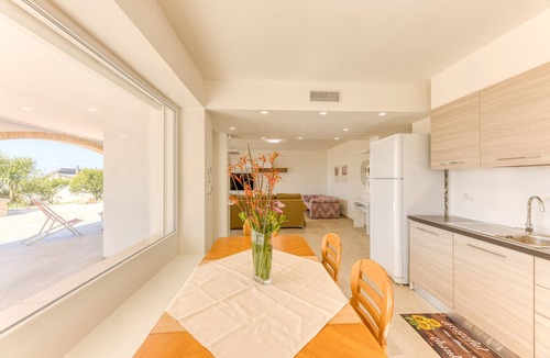 Fontanelle Apartment | Apartment 'Villa Bianca Appartment 2' with Sea View, Wi-Fi and Air Conditioning