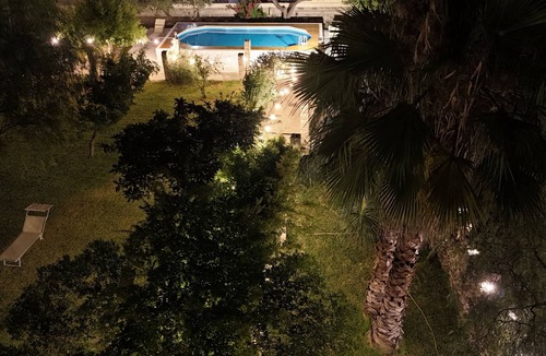 Specchia Bed & Breakfast | Appartamento in Villa con Piscina e Parcheggio Privato