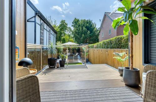 Chirk House | Aqueduct Hideaway