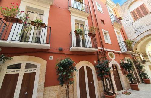 Old Town House | Arco Della Neve Guest House
