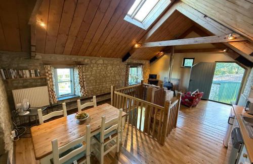 Upton Cheyney House | Ashley Cottage - charming and peaceful property with stunning views near Bath & Bristol