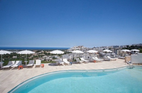 Ostuni House | Aurora C508. Pool, bedroom with patio sea view. For families, beaches 8 km.