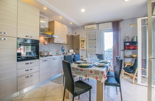 Municipio 1 Apartment | Awesome apartment in Bari with WiFi