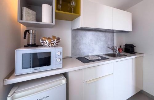 Adelfia Bed & Breakfast | B&B ALLA NIVIERA