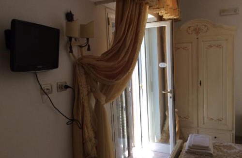 Campomarino di Maruggio Bed & Breakfast | B&B Delle Rose