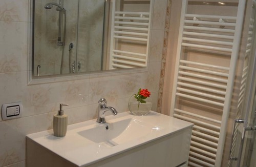 Carosino Bed & Breakfast | B&B Up