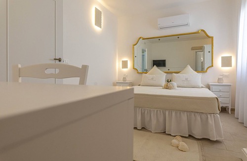 Torre San Giovanni Bed & Breakfast | B&B white petra - Spacious Room - CIN IT075090B400063099