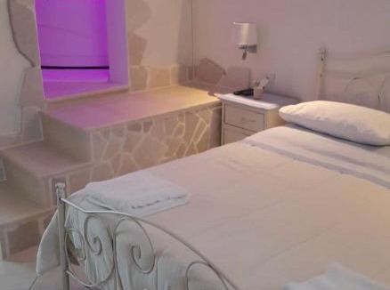 Castro Marina Bed & Breakfast | Belvedere