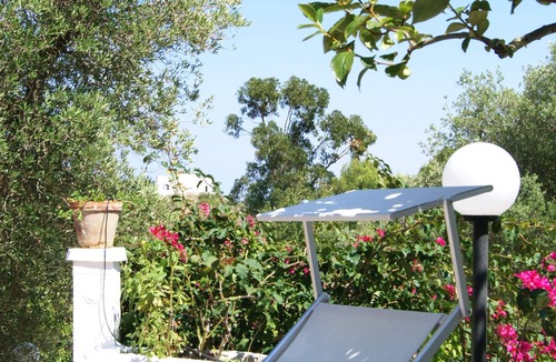 Ostuni House | Big terrace, wood oven & barbecue -7 km from the sea - pure nature - free WiFi