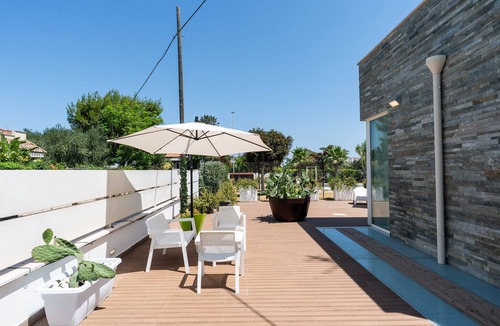 Municipio 5 Apartment | Borgo dei Cedri Apartment 1 by Wonderful Italy