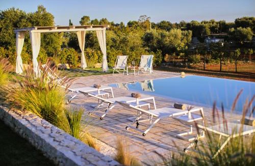 Cisternino House | Borgo Petra - with heated pool