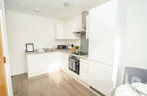 Nottingham Apartment | Bright 2 Bed Apartment in Nottingham Centre