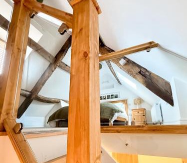 Dursley House | Broadweavers - Very Cute Cottage In Dursley By STAE-Homes