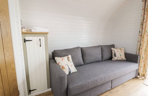 Lochmaben Cottage | Cabin ∙ 1 bedroom ∙ 3 guests