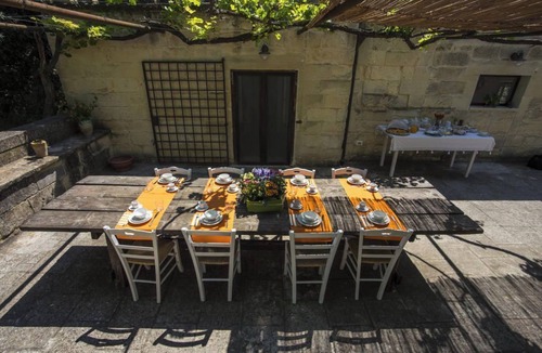 Casamassella Apartment | Campana Suite with access to the park and swimming pool