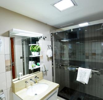 Nifas Silk-Lafto Hotel | Cape Hotel