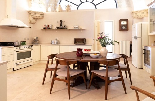 Centro Storico House | Casa a corte offers the best therapy to enjoy the perfect holiday in Salento.