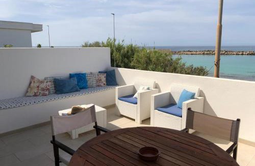 Torre Vado House | Casa fronte mare a Torre Vado