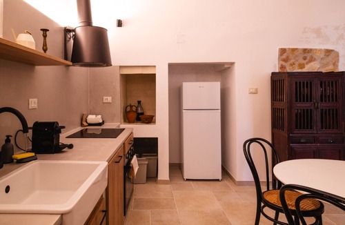 Grottaglie Apartment | Casa Mela by Rentbeat