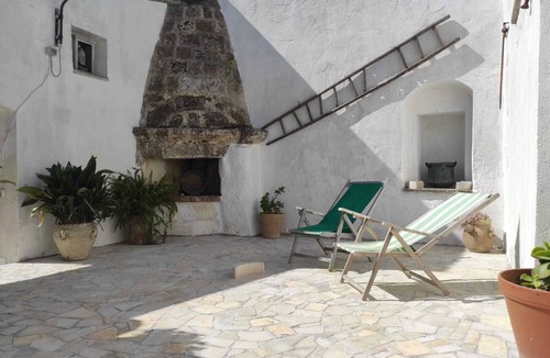 Specchia House | Casa Pietrina 1838 - Immersed in the greenery