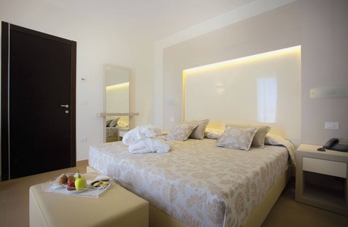 Specchiolla Hotel | CDSHotels Riva Marina Resort
