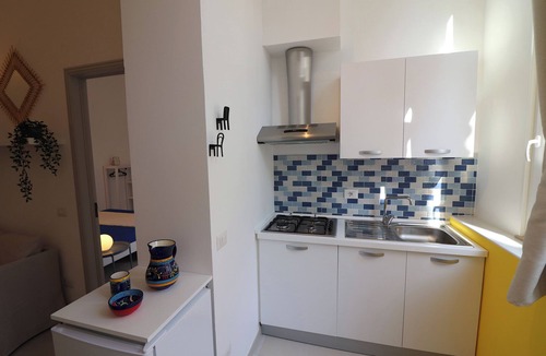 Otranto Apartment | Charming Holiday Apartment “Casa Vacanze Aura" with Air Conditioning