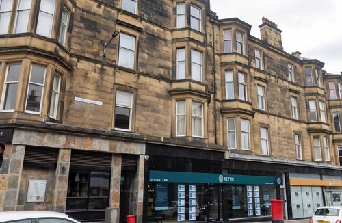 Morningside Apartment | Charming Morningside Flat in Edinburgh