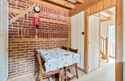 Martin House | Charming thatched cottage near New Forest
