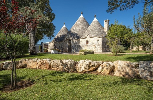 L'Assunta Villa | Charming Trulli with Pool for 8 people in Monopoli’s countryside