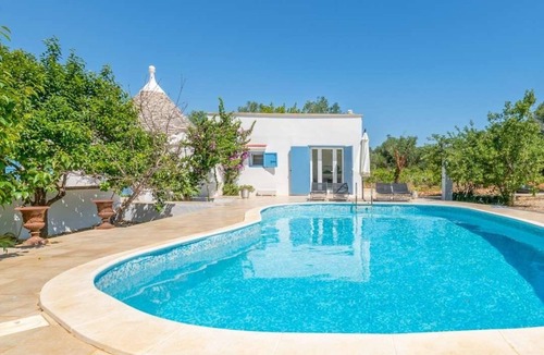 Ostuni Villa | Charming villa with private pool in a picturesque landscape