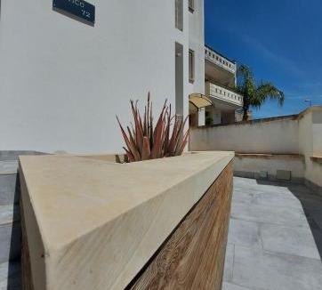 Martano House | Civico 72