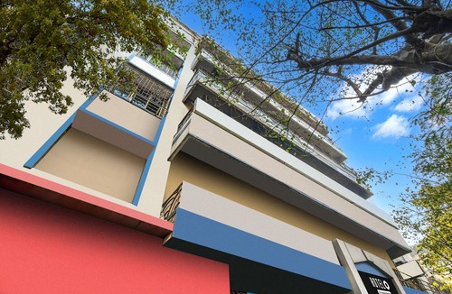 Taltala House | Classic With Balcony Lenin Sarani