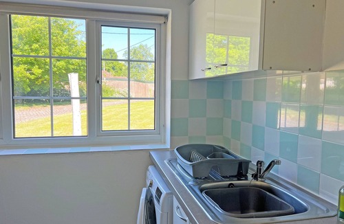 Frampton Cotterell Cottage | Commonwealth Cottage