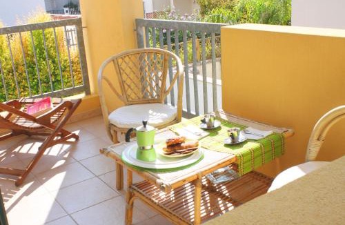 Torre dell'Orso Apartment | Con PISCINA e GARAGE a 300 m da spiaggia e centro