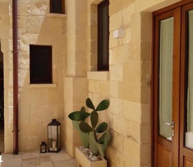 Martano House | Corte Kalìnora
