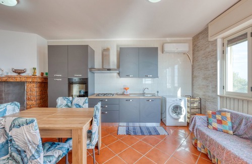 Marina di Andrano Apartment | Cosy Home Minutes From Seaside - Casa Vacanza Marina