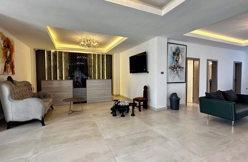 Bole Apartment | Cozy studio in welcoming Addis Ababa with WiFi