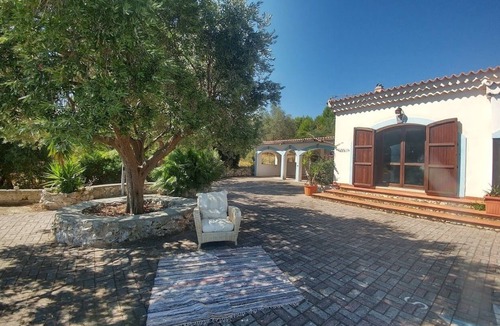 Peschici Villa | Cozy villa with sea view.