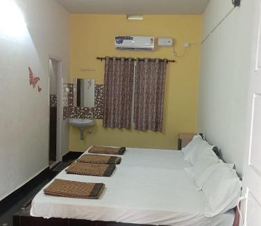 Beltangadi Hotel | Deepika Comforts