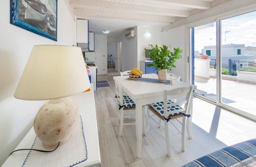 Santa Maria di Leuca Apartment | DELICIOUS PENTHOUSE ON THE SEA, FREE WI-FI, SEA VIEW, OUTDOOR SHOWER