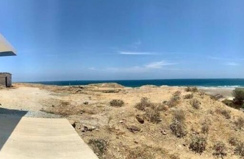 Lobitos Apartment | Deluxe Double Room with Balcony and Sea View