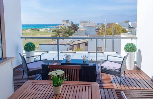 Scala di Furno House | Deluxe Sea View sleeps 6