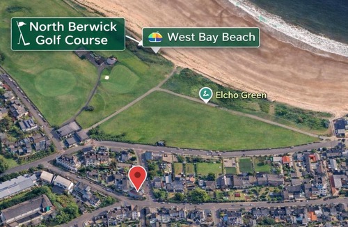 North Berwick Apartment | Detached House with Sea Views & Parking