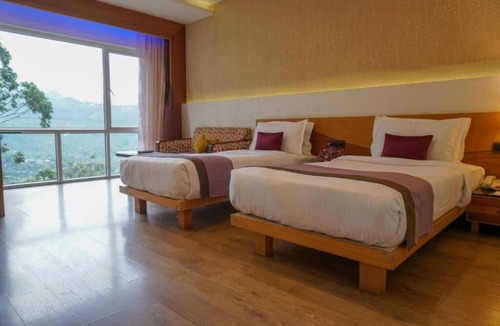 Pallivasal Hotel | Devonshire Greens