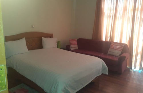 Bole House | DMH Guest House