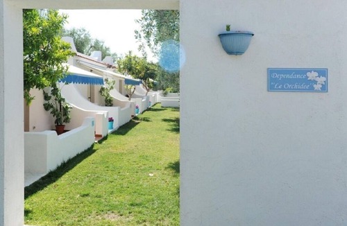 Mattinata Bed & Breakfast | Double or family room a few steps from the sea