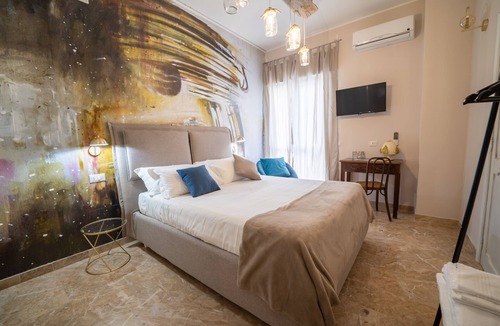Taranto Bed & Breakfast | Double room-Comfort-Ensuite with Shower-Balcony